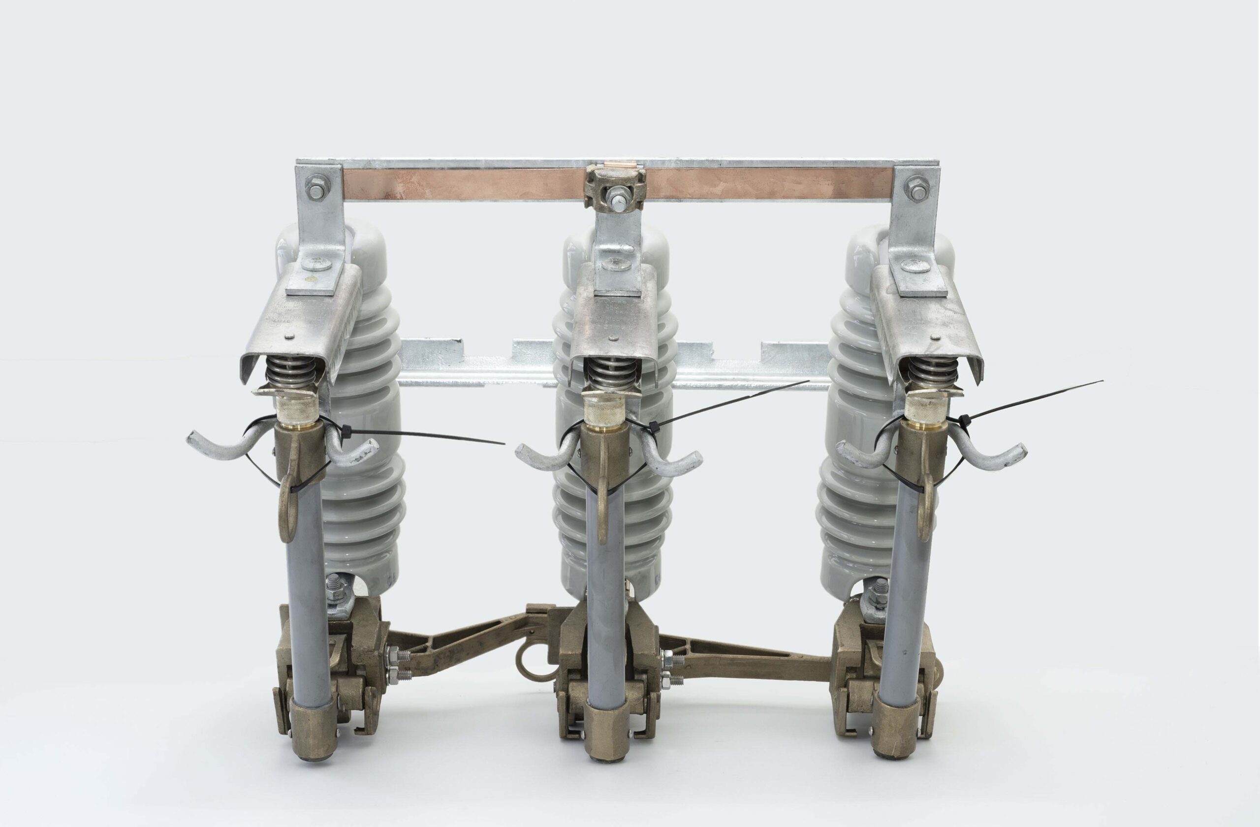 CORTACIRCUITO DE 3 DISPAROS